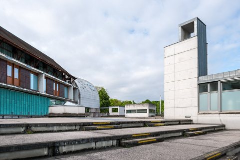 Cour au-dessus du gymnase, entre restaurant et externat. © Région Bourgogne-Franche-Comté, Inventaire du patrimoine