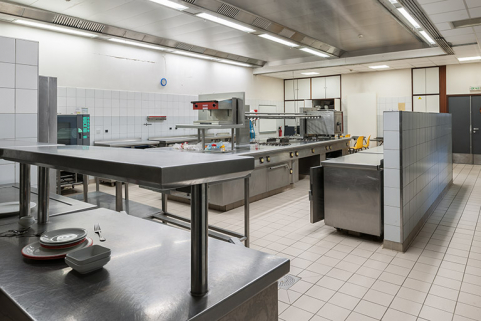 Cuisine du restaurant d'application.  © Région Bourgogne-Franche-Comté, Inventaire du patrimoine