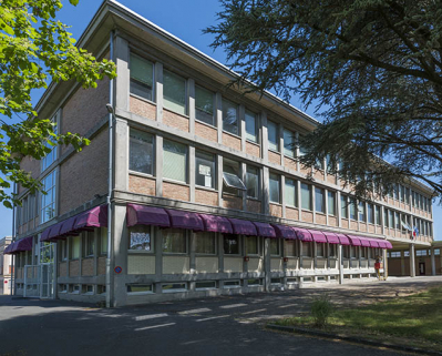 Façade antérieure et pignon ouest de l'externat restaurant d'application (ex Garnier) © Région Bourgogne-Franche-Comté, Inventaire du patrimoine