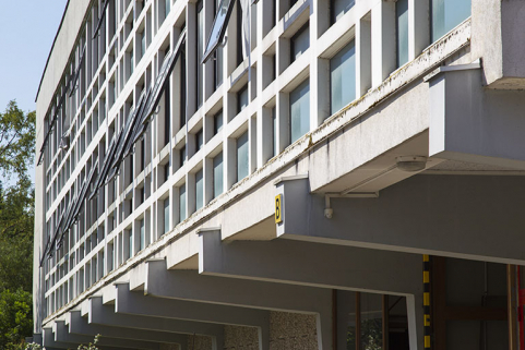 Détail de façade postérieure - ouest - de l'externat. © Région Bourgogne-Franche-Comté, Inventaire du patrimoine