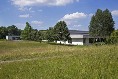 Angle sud-ouest de l'internat de filles et centre de documentation et d'information. © Région Bourgogne-Franche-Comté, Inventaire du patrimoine