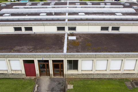 Vue sur la terrasse de l'atelier dédié aux métiers de la maintenance.  © Région Bourgogne-Franche-Comté, Inventaire du patrimoine