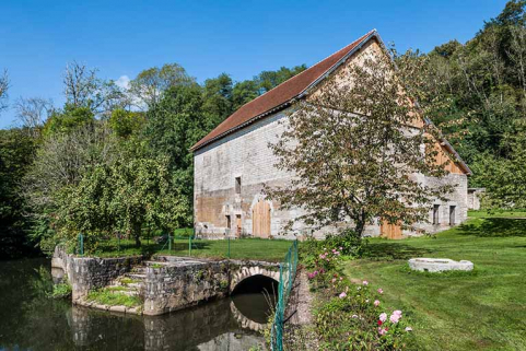 Bâtiment du haut fourneau depuis le sud-est. © Région Bourgogne-Franche-Comté, Inventaire du patrimoine