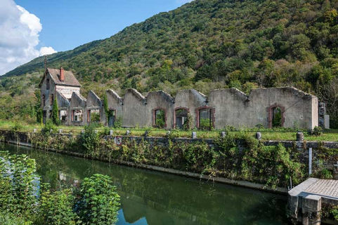 vue d'ensemble depuis l'ouest. © Région Bourgogne-Franche-Comté, Inventaire du patrimoine