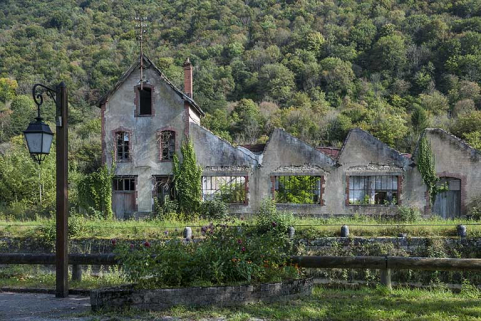 Partie nord de l'usine, depuis la route départementale. © Région Bourgogne-Franche-Comté, Inventaire du patrimoine
