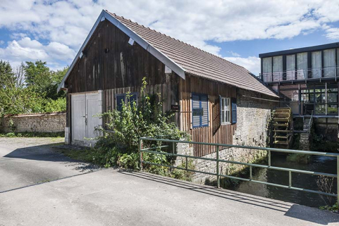 L'atelier de fabrication et la roue hydraulique. © Région Bourgogne-Franche-Comté, Inventaire du patrimoine