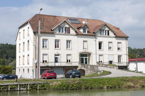 Vue de trois quarts gauche. © Région Bourgogne-Franche-Comté, Inventaire du patrimoine