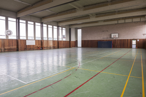 Vue intérieure du gymnase.  © Région Bourgogne-Franche-Comté, Inventaire du patrimoine