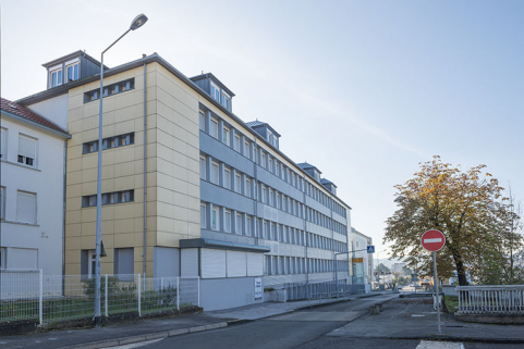 Les bâtiments le long de l'avenue Montjoux vus du nord. © Région Bourgogne-Franche-Comté, Inventaire du patrimoine