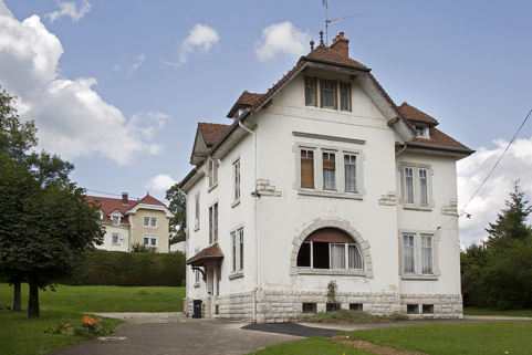 Façades antérieure et latérale gauche. © Région Bourgogne-Franche-Comté, Inventaire du patrimoine