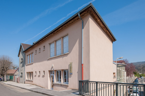 Annexe : façade antérieure, rue des écoles. © Région Bourgogne-Franche-Comté, Inventaire du patrimoine