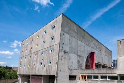 Atelier béton : façade latérale nord. © Région Bourgogne-Franche-Comté, Inventaire du patrimoine Atelier béton : façade latérale nord. © Région Bourgogne-Franche-Comté, Inventaire du patrimoine