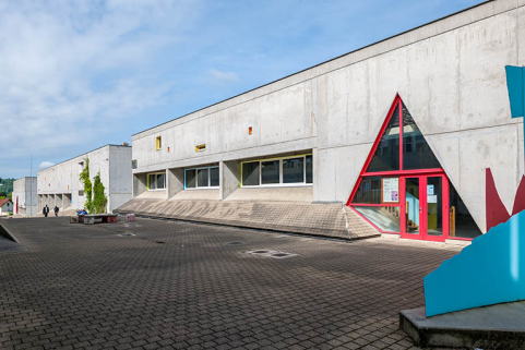 Atelier bois : façade antérieure sur  rue intérieure. © Région Bourgogne-Franche-Comté, Inventaire du patrimoine  Atelier bois : façade antérieure sur  rue intérieure. © Région Bourgogne-Franche-Comté, Inventaire du patrimoine