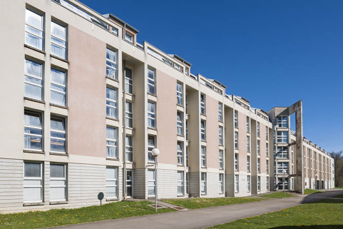 Internat : Façade antérieure, vue perspective. © Région Bourgogne-Franche-Comté, Inventaire du patrimoine