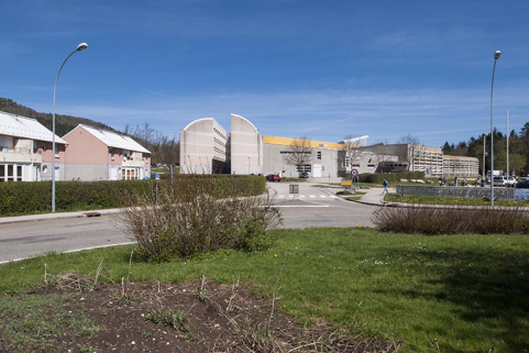 Site du lycée  avec à gauche logements, au centre internat et au second plan, administration -restauration. © Région Bourgogne-Franche-Comté, Inventaire du patrimoine