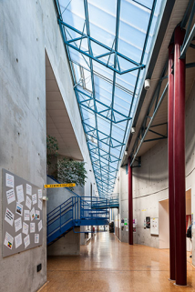 Rue galerie entre externat et restauration. © Région Bourgogne-Franche-Comté, Inventaire du patrimoine