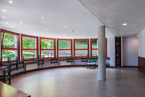 Internat : hall hémisphérique du 1er étage. © Région Bourgogne-Franche-Comté, Inventaire du patrimoine