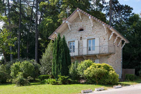 Villa les Perrières : façade antérieure, logement. © Région Bourgogne-Franche-Comté, Inventaire du patrimoine
