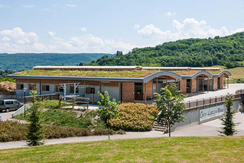 Centre équestre : vue générale des boxes d'enseignement. © Région Bourgogne-Franche-Comté, Inventaire du patrimoine