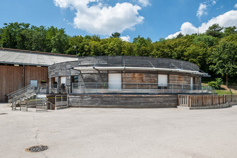  Centre équestre : rotonde du bâtiment d'accueil. © Région Bourgogne-Franche-Comté, Inventaire du patrimoine