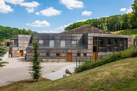  Centre équestre : manège, vue générale de la partie accueil, administration. © Région Bourgogne-Franche-Comté, Inventaire du patrimoine
