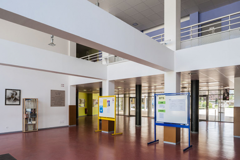 Hall d'entrée, bâtiment principal. © Région Bourgogne-Franche-Comté, Inventaire du patrimoine
