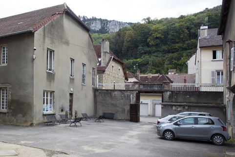 Cour intérieure, site Bonotte. © Région Bourgogne-Franche-Comté, Inventaire du patrimoine Cour intérieure, site Bonotte. © Région Bourgogne-Franche-Comté, Inventaire du patrimoine