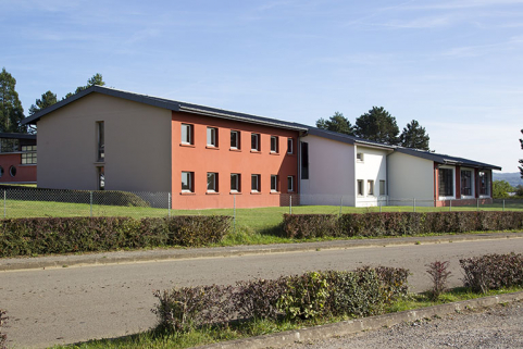 Façades ouest et pignon nord du Centre de Formation Professionnelle et de Promotion Agricoles. © Région Bourgogne-Franche-Comté, Inventaire du patrimoine