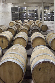 Tonneaux dans le cuvage. © Région Bourgogne-Franche-Comté, Inventaire du patrimoine