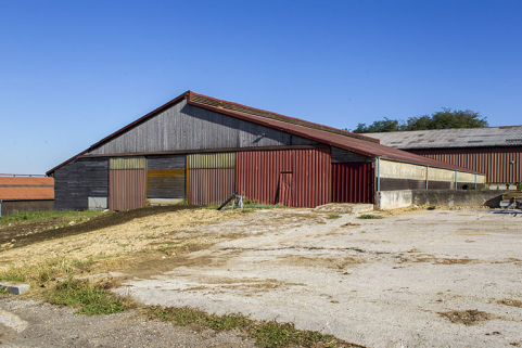 Pignon sud de la ferme et des deux étables. © Région Bourgogne-Franche-Comté, Inventaire du patrimoine