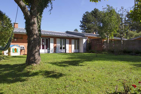 Logements : face postérieure-sud- dans la barre au sud. © Région Bourgogne-Franche-Comté, Inventaire du patrimoine