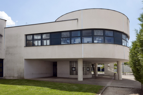 Détail de la façade nord de la proue de l'externat. © Région Bourgogne-Franche-Comté, Inventaire du patrimoine