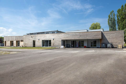 Façade nord-est de la cantine. © Région Bourgogne-Franche-Comté, Inventaire du patrimoine