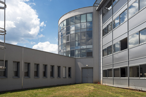 Détail de l'articulation entre l'est de la rotonde centrale, l'internat-externat et l'administration. © Région Bourgogne-Franche-Comté, Inventaire du patrimoine