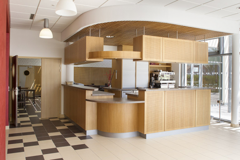 Espace bar et restaurant pédagogiques. © Région Bourgogne-Franche-Comté, Inventaire du patrimoine