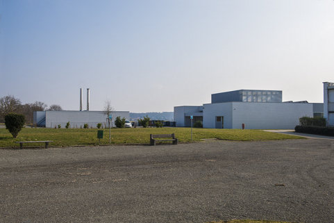 Vue d'ensemble des constructions de Catherine Dormoy : chaufferie et restauration. © Région Bourgogne-Franche-Comté, Inventaire du patrimoine
