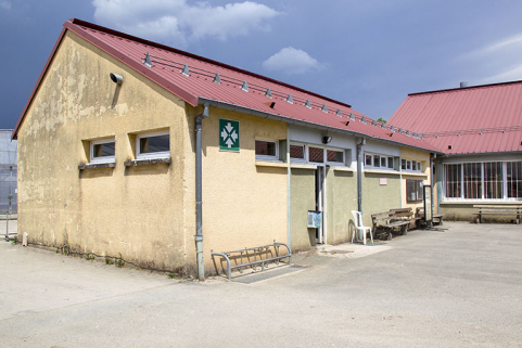 Ateliers. Angle sud-ouest et pignon ouest de l'atelier annexe. © Région Bourgogne-Franche-Comté, Inventaire du patrimoine