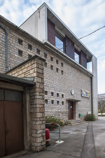 Vue de trois-quart du pignon nord de l'externat. © Région Bourgogne-Franche-Comté, Inventaire du patrimoine