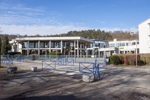 Valentigney, lycée Armand Peugeot : entrée depuis la rue des Carrières. © Région Bourgogne-Franche-Comté, Inventaire du patrimoine