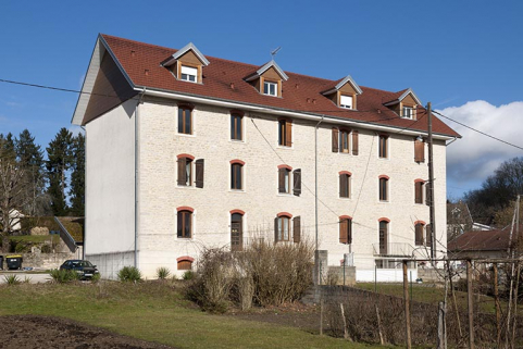Immeuble de logements. Vue depuis le sud. © Région Bourgogne-Franche-Comté, Inventaire du patrimoine