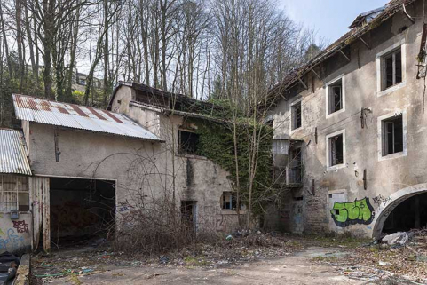 Atelier de blanchiment et bâtiment d'entrée. © Région Bourgogne-Franche-Comté, Inventaire du patrimoine