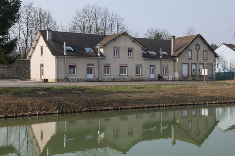 Vue d'ensemble depuis le nord-est. © Région Bourgogne-Franche-Comté, Inventaire du patrimoine