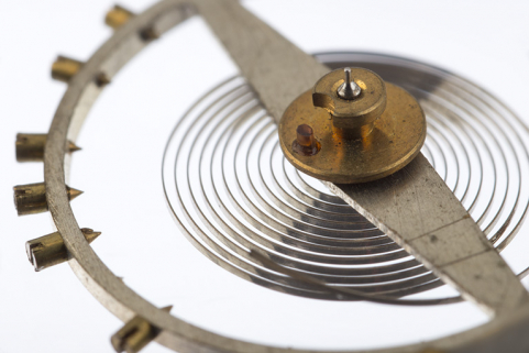 Balancier-spiral : les plateaux et l'ellipse en rubis. © Région Bourgogne-Franche-Comté, Inventaire du patrimoine