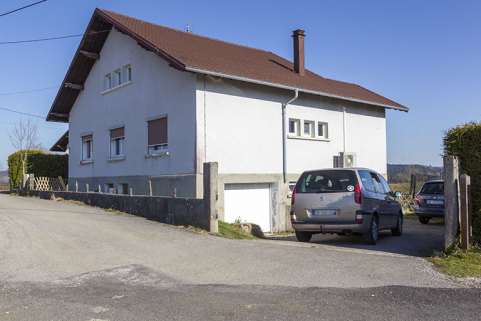 Façades antérieures et latérale droite. © Région Bourgogne-Franche-Comté, Inventaire du patrimoine