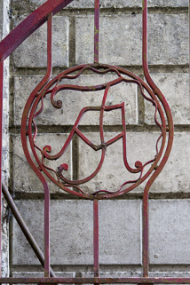 Portail : monogramme d'André Jeancler. © Région Bourgogne-Franche-Comté, Inventaire du patrimoine Portail : monogramme d'André Jeancler. © Région Bourgogne-Franche-Comté, Inventaire du patrimoine