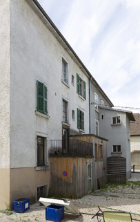 Façade postérieure, vue en enfilade. © Région Bourgogne-Franche-Comté, Inventaire du patrimoine