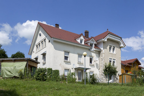 Façades postérieure et latérale droite. © Région Bourgogne-Franche-Comté, Inventaire du patrimoine