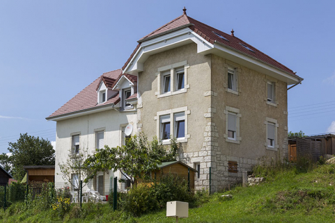 Façades postérieure et latérale gauche. © Région Bourgogne-Franche-Comté, Inventaire du patrimoine
