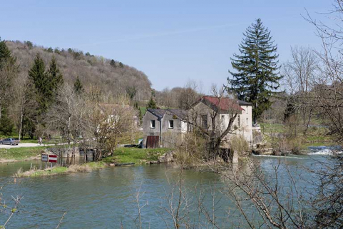 Vue d'ensemble depuis le sud-ouest. © Région Bourgogne-Franche-Comté, Inventaire du patrimoine
