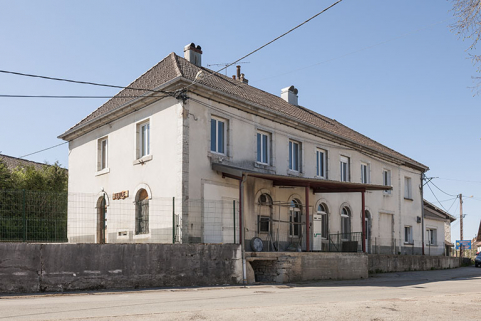 Vue de trois quarts gauche. © Région Bourgogne-Franche-Comté, Inventaire du patrimoine